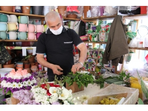 Anneler Günü Çiçeklerine Virüs Önlemi