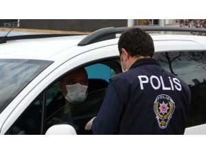 Van Sokağa Çıkma Kısıtlamasına Uydu