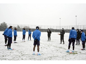 Erzurumspor Antrenmanlara Başladı