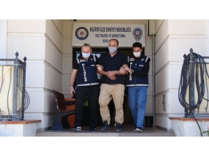 Çaldıkları Otomobilleri Parçalayarak Satan Şüpheliler Cezaevinde