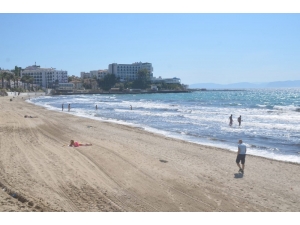 Kuşadası’nda Hayat Normale Dönüyor