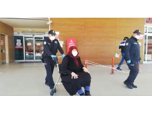 Anneler Günü’nde Acı Olay...babaannesi Ve Dedesini Darp Etti Yetmedi Paralarını Alıp Gitti