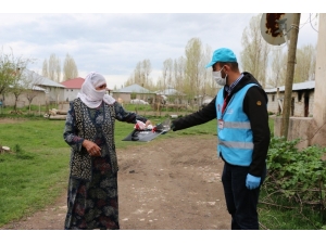 Erciş’te 100 Yaş Ve Üstü Kadınların Anneler Günü Kutlandı