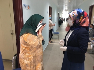 Karantinadaki Anneler Unutulmadı