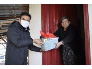 Kaymakam Şahin, 65 Yaş Ve Üstü Annelerini Ziyaret Etti