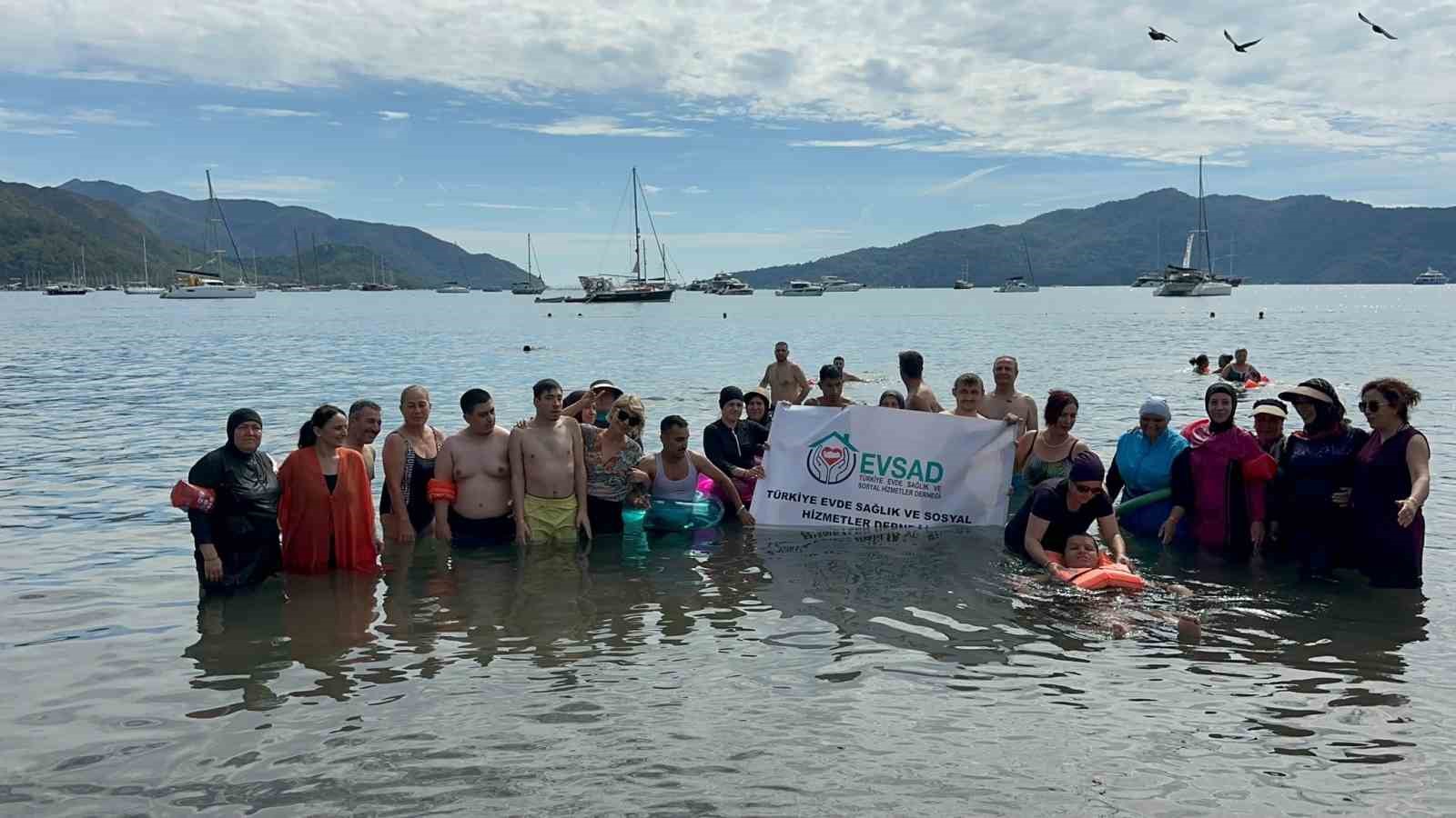 marmaris-in-en-ozel-misafirleri-ilk-kez-denizi-marmaris-te-gorduler