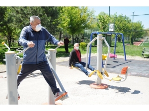 65 Yaş Üstünü Hiç Böyle Görmediniz