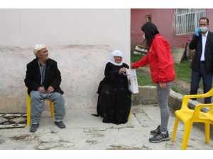 Vefa Ekiplerinden Şehit Anneleri Ve Yaşlılara Ziyaret