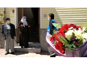 Anneler Günü’nde Şehit Oğlunun Kabrine Gitmek İstedi