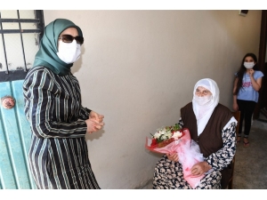 Vali Demirtaş Asırlık Çınarların Anneler Günü’nü Kutladı