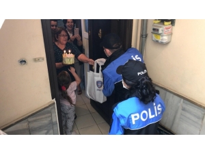 Emekli Polis Müdürünün Annesine ’Anneler Günü’ Ziyareti