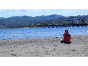 Ünye’de Sokağa Çıkan 65 Yaş Üstü Vatandaşlar Bayram Havası Yaşadı