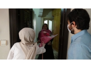 Pendik’te Şehit Anneleri Ve 100 Yaş Üzeri Annelere Ziyaret