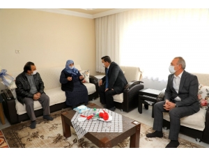 Erzincan’da Anneler Gününde Şehit Anneleri Unutulmadı