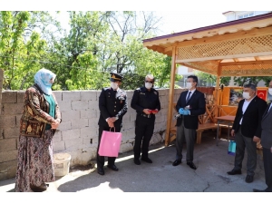 Dilovası’nda Şehit Anneleri Unutulmadı