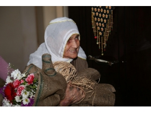 Jandarma Anneleri Unutmadı