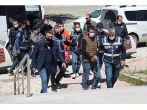 Elazığ’da Darp Ve Çıplak Fotoğrafla Şantaja 6 Tutuklama