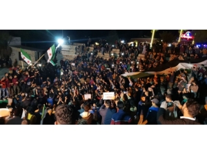 Suriye’de Rejim Karşıtı Protesto