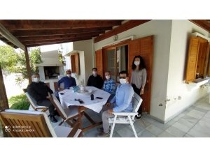 Çeşme’de Şehit Annesine Anneler Günü Ziyareti