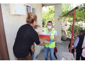 Burhaniye’de İhtiyaç Sahipleri Sevindirildi