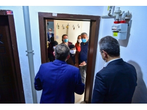 Kaymakam Polat Ve Başkan Köse’den Anneler Günü’nde Anlamlı Ziyaret