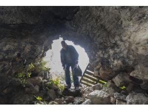 Doğal Mağarada Geçen 15 Yıllık Yaşam Mücadelesi