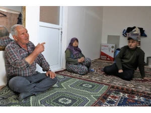 Gelin Alma Umuduyla Bin 800 Km Yol Gitti, 45 Bin Lirasını Kaptırdı