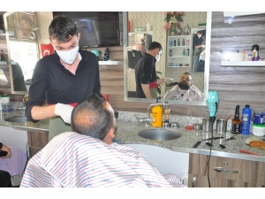 Berberlerde 50 Gün Sonra Yeniden Makas Sesleri Duyuldu