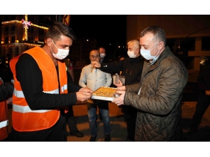 Başkan Büyükakın, “Kentimize Eser Kazandırmak İçin Aşk İle Çalışıyoruz”