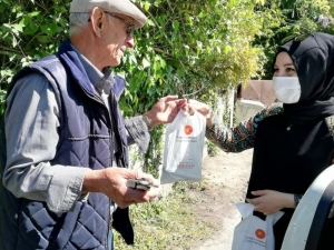 Kartepe’de 15 Bin Hijyen Paket Dağıtımı Yapıldı