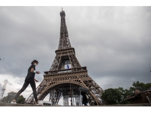 Fransa’da Normalleşme Süreci Bugün Başladı