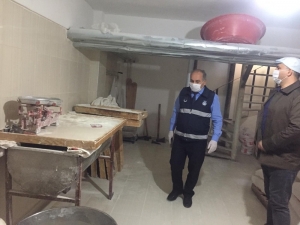 Zabıta Ve İlçe Tarım Denetim Ekipleri Çalışmalarını Sürdürüyor