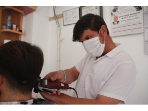 Berberlere Yoğun Randevu Talebi Var