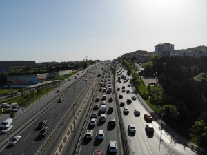 İstanbul Mesai Bitimi Sonrası Oluşan Trafik Yoğunluğu Havadan Görüntülendi