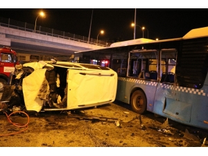 Hafif Ticari Araç İle Otobüs Çarpıştı: 1 Yaralı