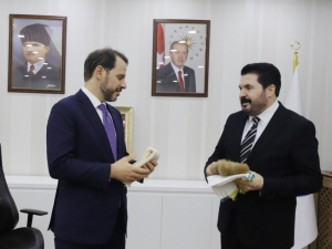 Ağrı Belediye Başkanı Sayan’dan Bakan Albayrak’a Destek Mesajı