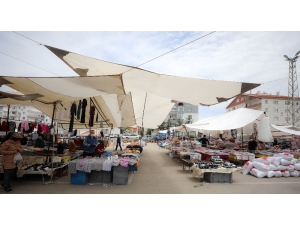 Sincan Pazarlarında Gıda Dışı Ürünlerin Satışına Başlandı