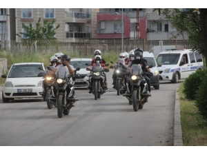 400 Polisle Mahalleye Uyuşturucu Ablukası