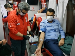 Safranbolu’da Öğretmenlerden Kan Bağışı