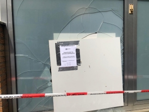 Almanya’da Türk Derneğine Molotoflu Saldırı