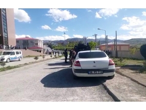 Husumetli İki Aile Arasında Silahlı Kavga: 2 Ölü, 1 Yaralı