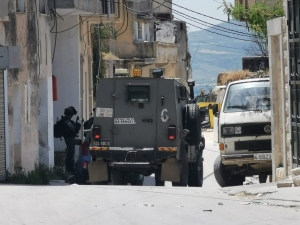 Batı Şeria’da Az 10 Filistinliye Gözaltı