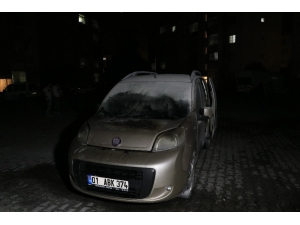 Adana’da Park Halindeki Araç Benzin Dökülerek Kundaklandı