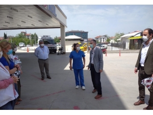 Sağlık Müdürü Yılmaz’dan Hemşirelere Özel Ziyaret