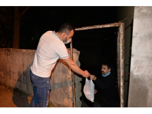 Kurbanlık Danayı Kesip 150 Aileye Dağıttı