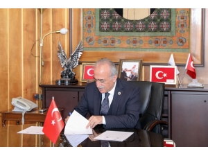 Elit Damızlık Sürü Üretim Merkezi İçin İmzalar Atıldı