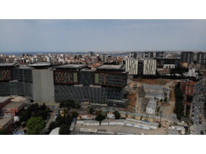 1. Etabı Tamamlanan Göztepe Şehir Hastanesi Havadan Görüntülendi