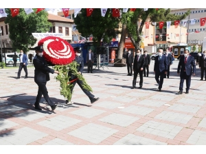 Karaman’da 743. Türk Dil Bayramı Sade Bir Törenle Kutlandı