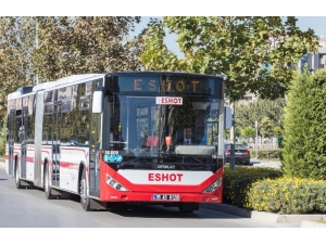 İzmirliler Tedbiri Elden Bırakmadı