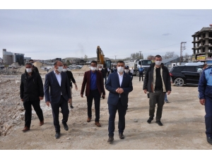 Erciş’te ‘Millet Bahçesi’ Kuruluyor